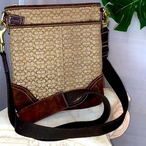 Chic Coach Crossbody bag